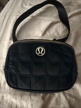 Lululemon Athletic Black Quilted Velvet Crossbody Bag 2L
